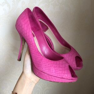Embossed Peep-Toe Pumps PINK